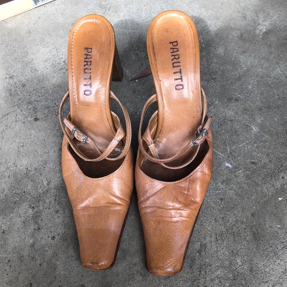 Vintage Leather Heel